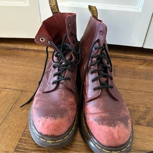 Vintage Burgundy Doc Marten’s Women’s 8.5